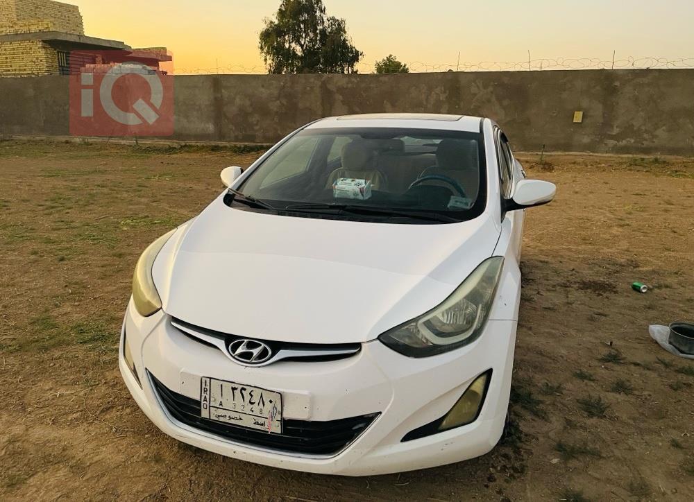 هیوندای ئەلەنترا